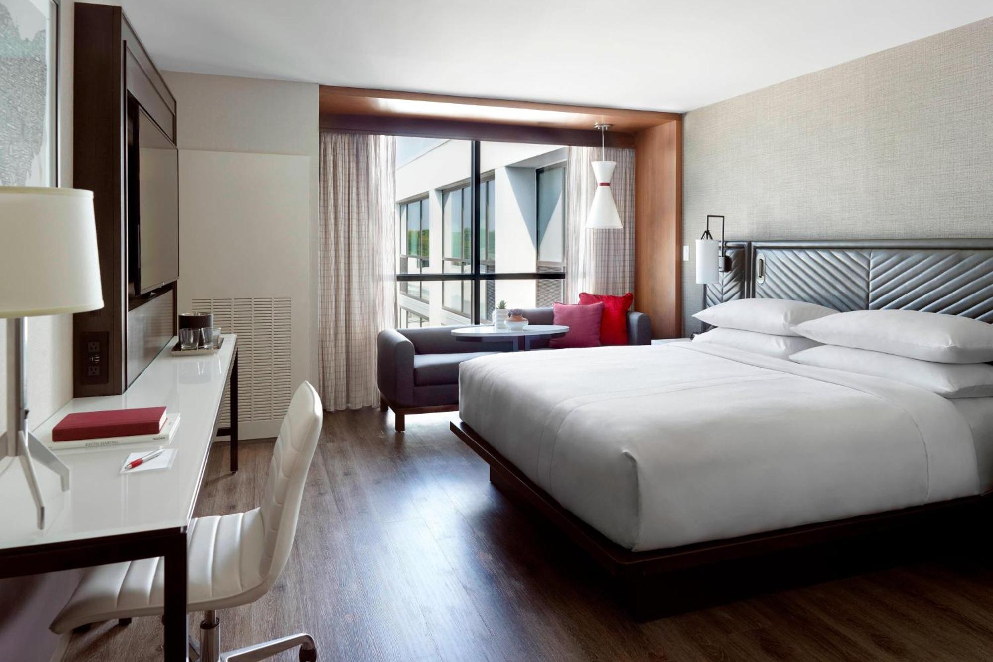 Отель Marriott Columbus Osu Экстерьер фото