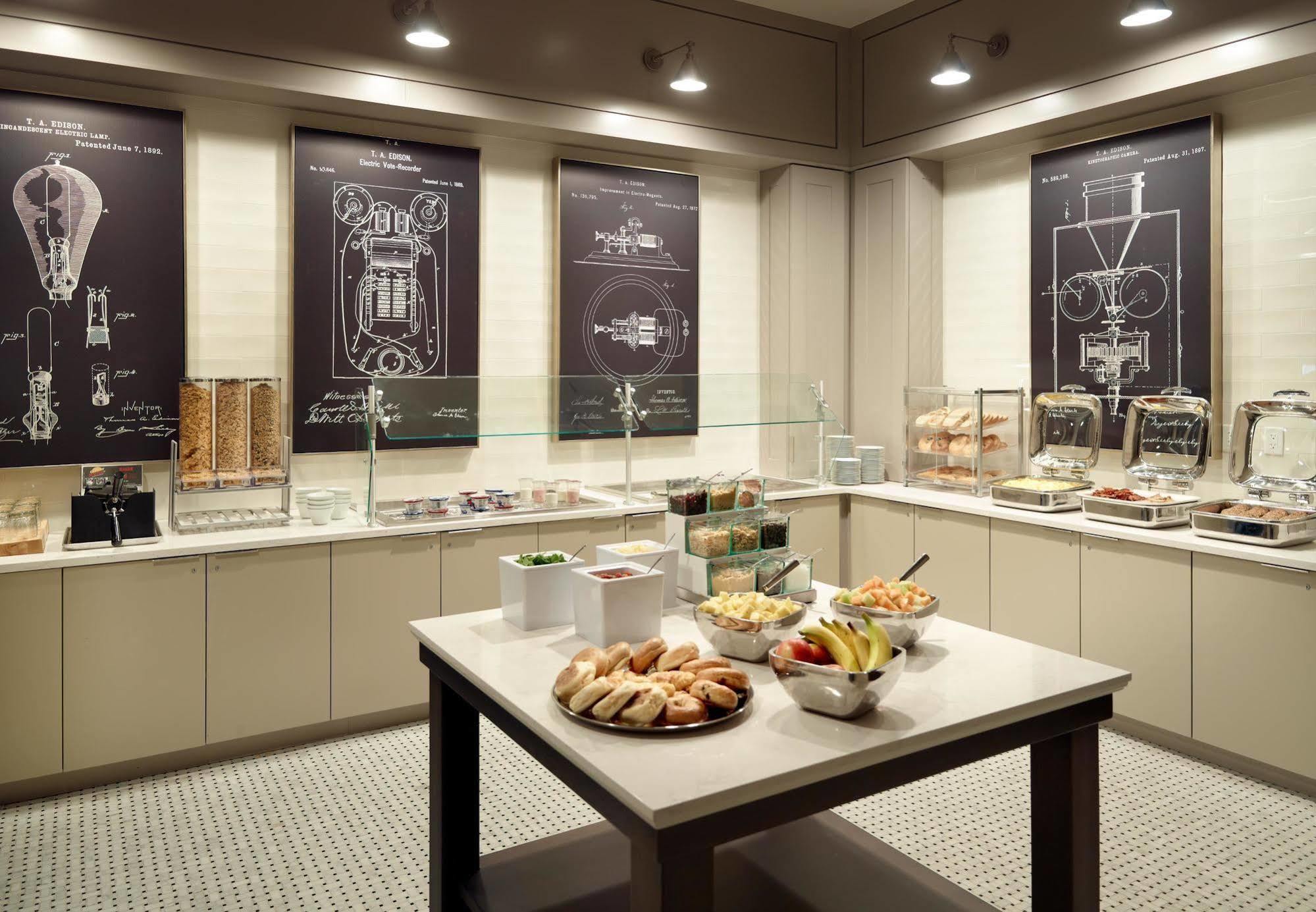 Отель Marriott Columbus Osu Экстерьер фото